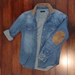 Western Denim Button-Up Shirt w Corduroy Details